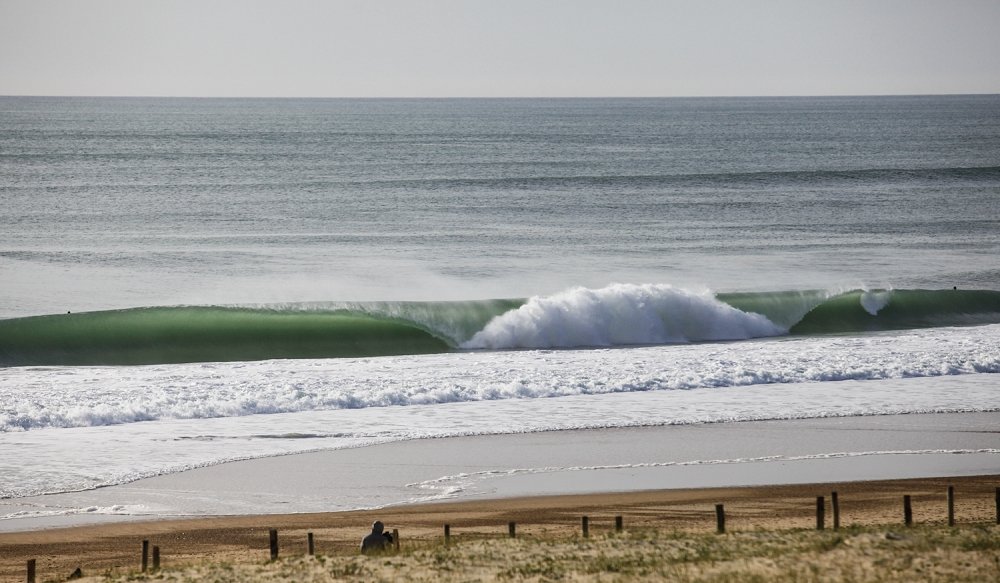 Surfing in France